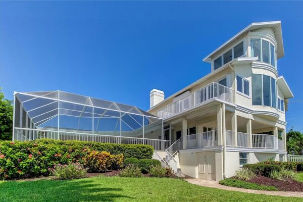 $4,795,000 :  849 Harbor Is, Clearwater Beach, FL 33767